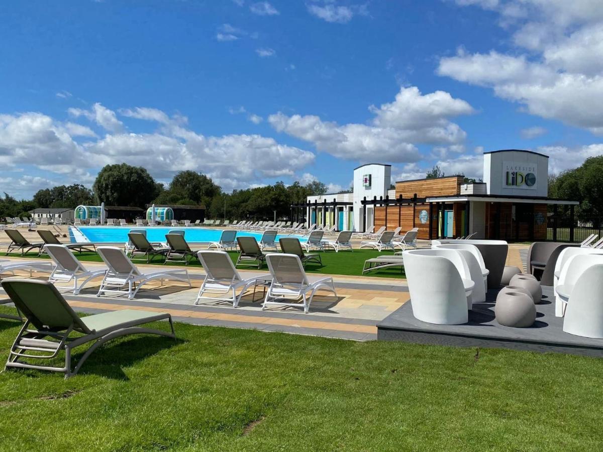 The Sunflower Luxury Caravan At Tattersall Lakes Ξενοδοχείο Tattershall Εξωτερικό φωτογραφία
